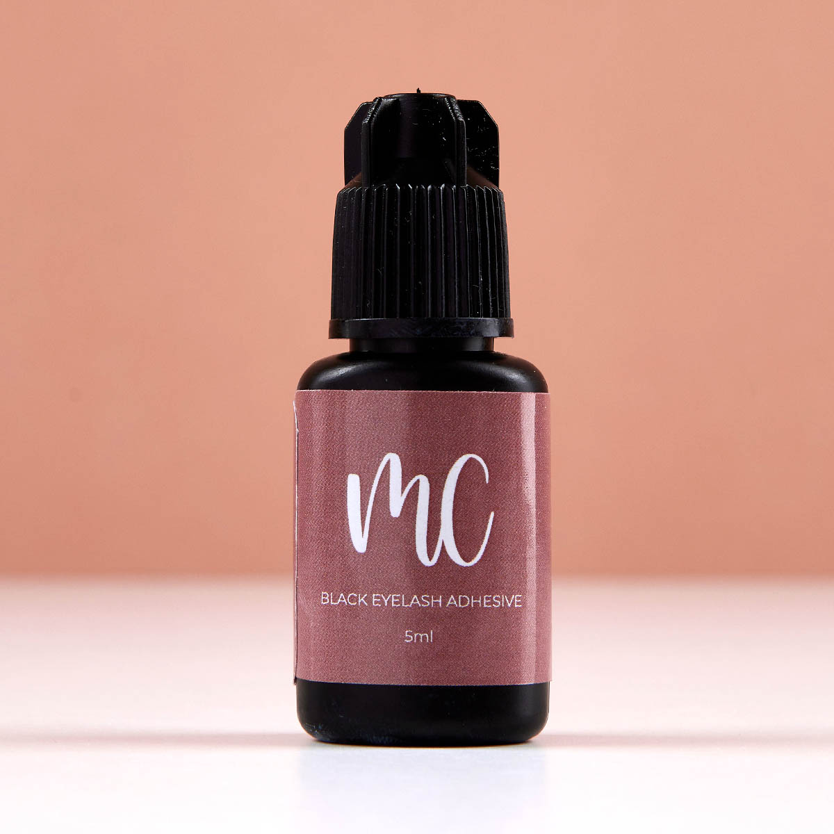 Beginner Lash Adhesive AestheticsED Online Beauty Courses